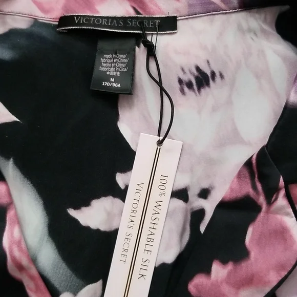 Victorias Secret after hours silk shirt - Picture 3 of 4